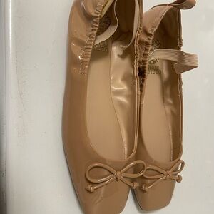 Vince Camuto buff patent Velnya ballet flat size 6.5 women’s